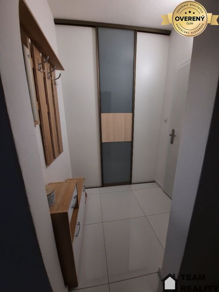 Mieten 1-Zimmer-Wohnung, 1-Zimmer-Wohnung, Hlaváčikova, Bratislava - K