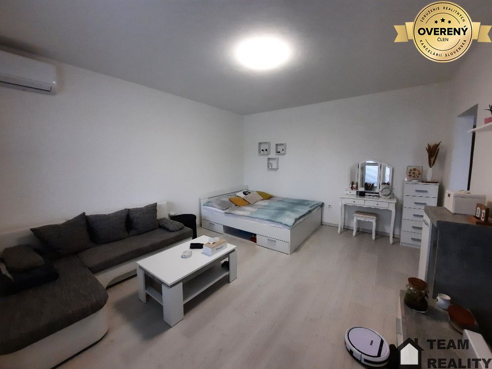 Mieten 1-Zimmer-Wohnung, 1-Zimmer-Wohnung, Hlaváčikova, Bratislava - K