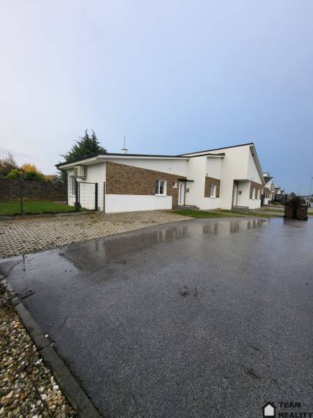 Kaufen Einfamilienhaus, Einfamilienhaus, Veľká Paka, Dunajská Streda, 